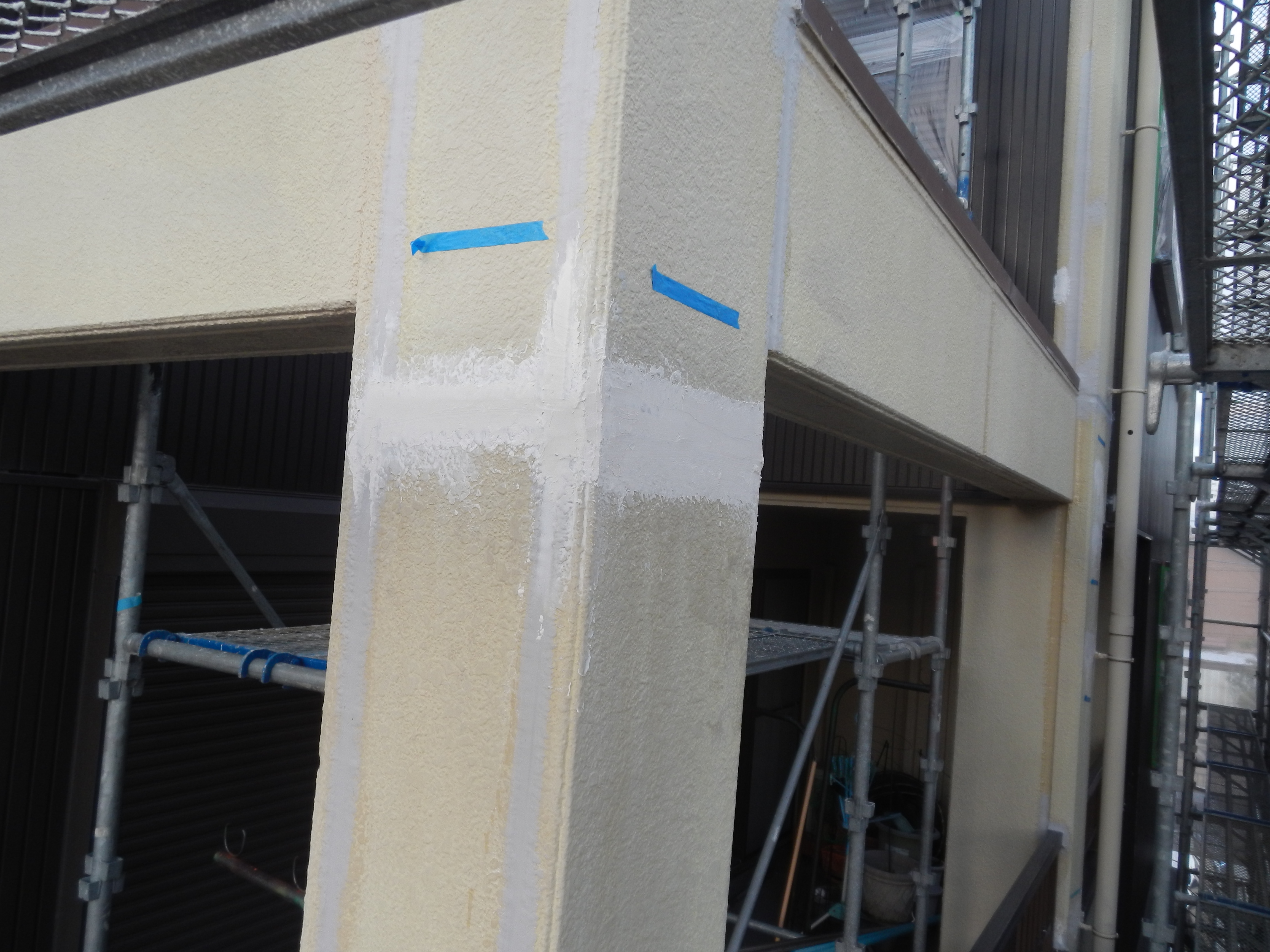 外壁ALCのひび割れ補修